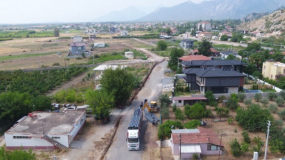 Döşemealtı’nda 1500 dekar alan  kapalı devre sulamaya kavuşuyor