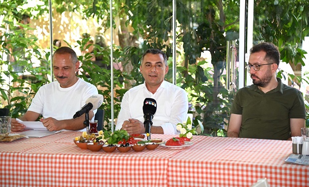 Manavgat Belediye Başkanı Niyazi Nefi Kara Basın Mensuplarıyla Bir Araya Geldi