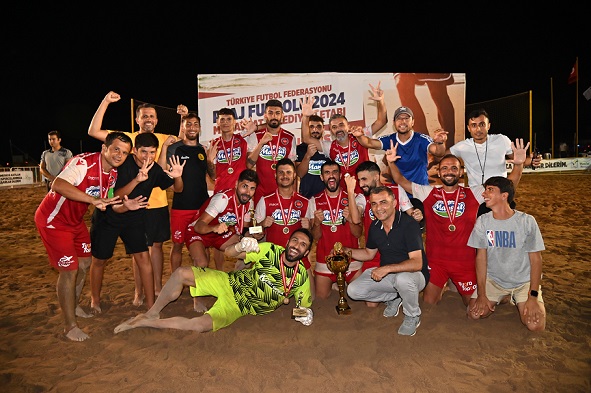 Manavgat’ta Plaj Futbolu Coşkusu Sona Erdi