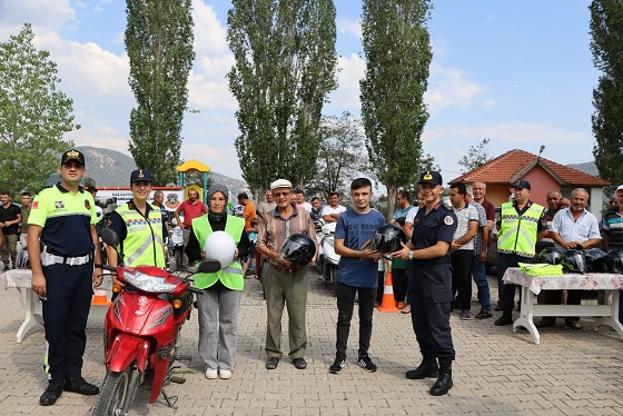 Jandarma “Köy Yolunda Trafikte Her şey Yolunda” Projesini Tanıttı