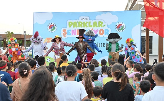 Kepez’de parklar şenleniyor, çocuklar eğleniyor