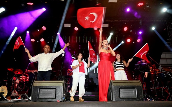 Manavgat’ta 30 Ağustos Coşkusu