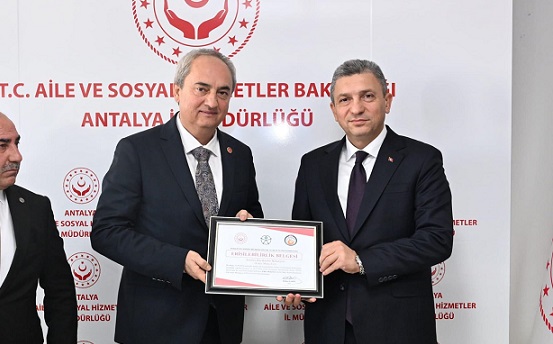 Kepez’in Şefkat ve Huzurevi’ne ‘Erişilebilirlik Belgesi’
