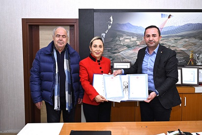 Başkan Güngör, “OSB Tapularımızı Aldık. Manavgat’ımıza Hayırlı Olsun”