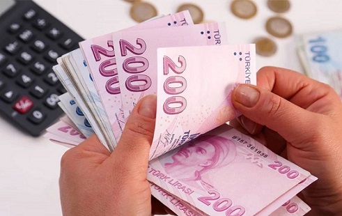 ‘Gelir Artmıyor, Alınan Yetmiyor’