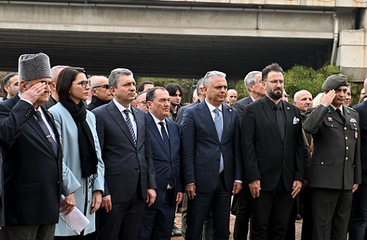 Muratpaşa’da Denktaş ve Dr. Küçük minnetle anıldı