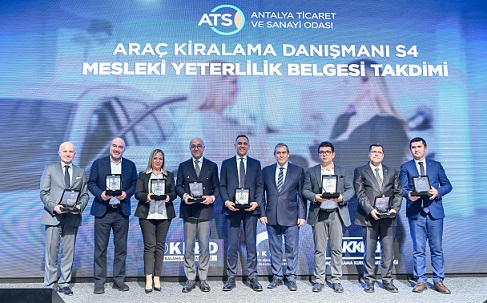 Araç Kiralamada Yeni Dönem: İlk Yeterlilik Belgeleri Sahiplerini Buldu