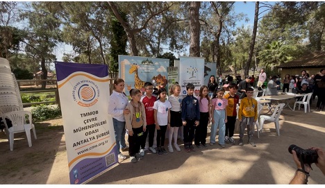 Sıfır Atık Gününde Gençlere Çevre Bilincinin Oluşturulması