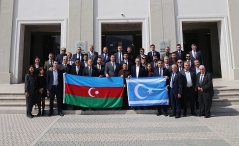 Karabağ’ın en büyük şehri Hankendi’de Azerbaycan bayrağı dalgalanıyor