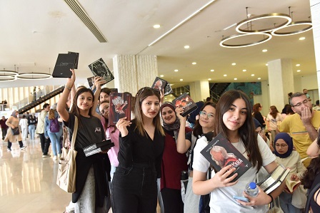 Ünlü yazarlardan Kepez Kitap Fuarı’na övgüler