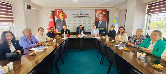Antalyalı Kadın Siyasetçilerden Güç Birliği