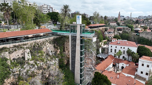 Yat limanındaki asansörde geniş çaplı bakım onarım çalışması