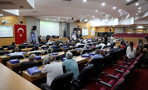 Başkan Muhittin Böcek çiftçilerle bir araya geldi