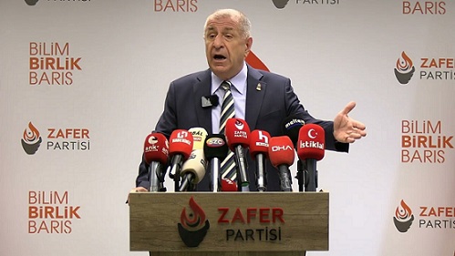 Ümit Özdağ, “Türkiye tehlikede.”