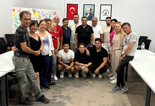 ASSİM’den Zafer Bayramı’na tiyatro selamı