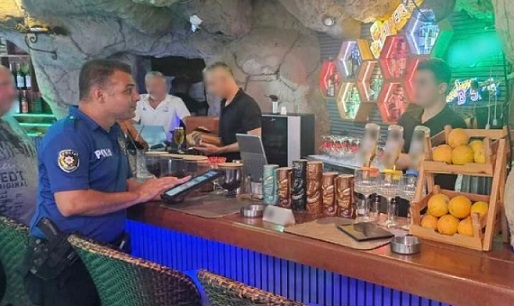 Antalya’da eş zamanlı asayiş uygulaması Yapıldı