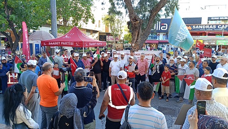 “Gazze Yürüyüşü” Antalya’da Gerçekleştirildi