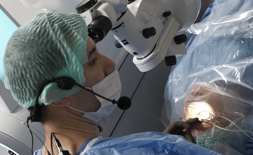 Göz Hekimleri Canlı Cerrahi Sempozyumu’nda Buluştu