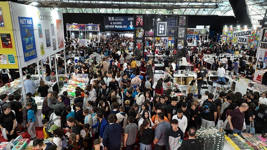 Antalya Kitap Fuarı’nı 1 milyon 103 bin kişi ziyaret etti