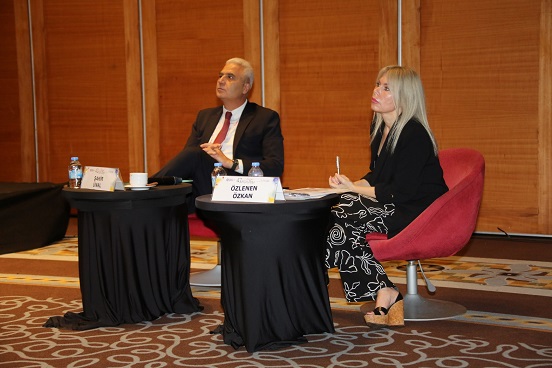 Prof. Dr. Özlenen Özkan, 47’nci Ulusal Kurultay’da öncü çalışmaları paylaştı