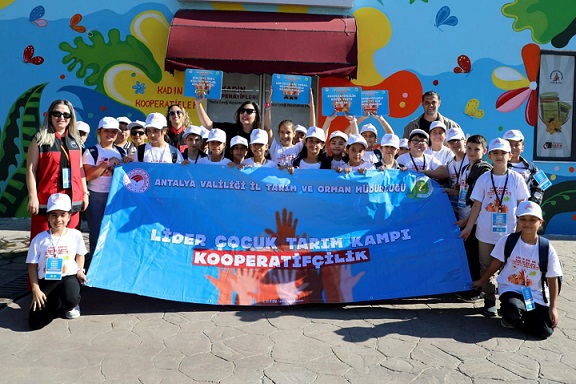 ‘Lider Çocuklar’ kadın emeğini destekledi