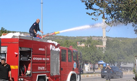 Antalya Tekirova’da korkutan yangın