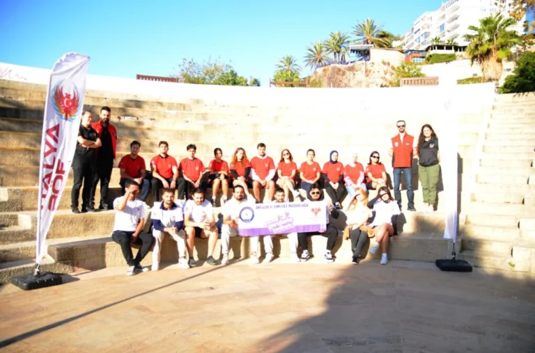 “Gençlerle Beraberiz” Projesi Kapsamında Üniversite Öğrencilerimizle Su Sporları Etkinliklerinde Bir Araya Geldik