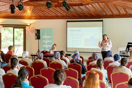 Club & Hotel Letoonia’dan kadın çalışanlara meme kanseri farkındalık eğitimi