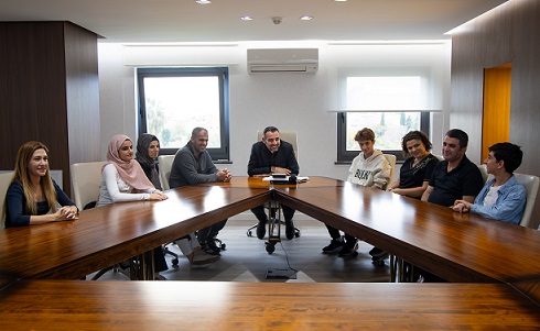 LGS Ve YKS’de Başarı Elde Eden Öğrencilerden Başkan Vekili Çiçek’e Ziyaret