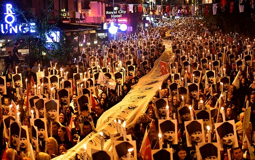 Antalya Ata’ya Saygı Yürüyüşü’nde buluşuyor