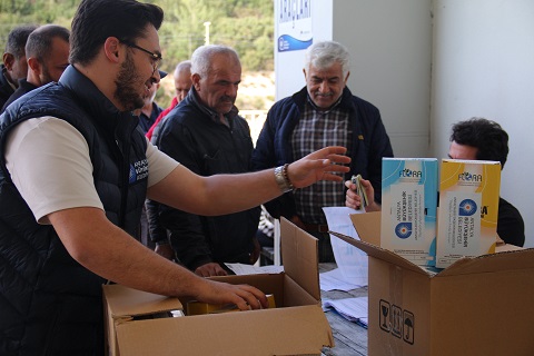 Antalya Büyükşehir’den organik tarıma destek