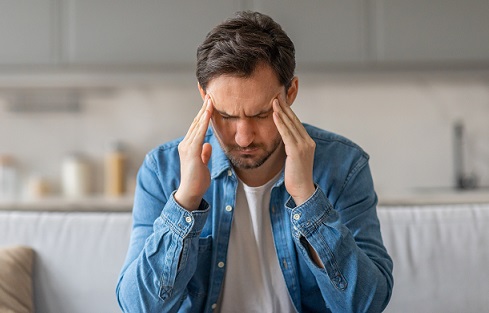 Mevsim Geçişlerinde Artan Baş Ağrılarına Dikkat!