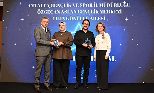 Antalya’da İyilikle Yükselen Gönüller Ödüllendirildi