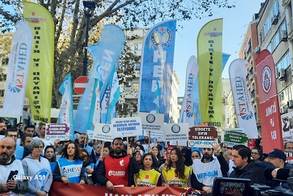 Sağlık Bakanı Bizi Duyuyor Musun? Biz Buradayız!