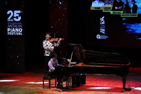 Uluslararası Antalya Piyano Festivali’nde muhteşem final