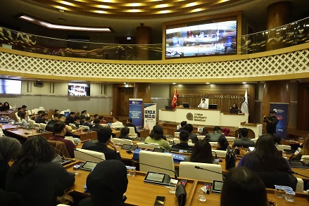 Gençlik Meclisi yeni dönemin ilk toplantısını gerçekleştirdi