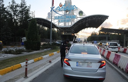 Antalya’da asayiş operasyonunda 241 kişi tutuklandı