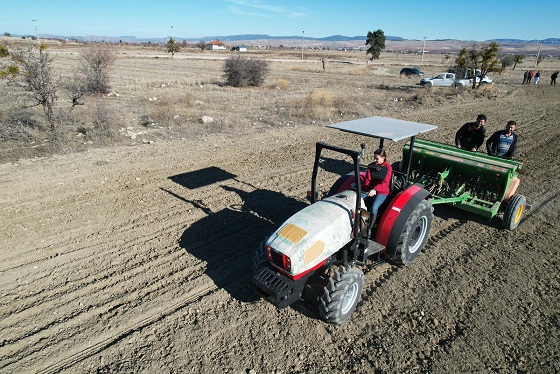 Korkuteli’nin bereketi vatandaşın sofrasında