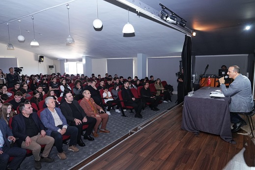 Kotan’dan Gençlere, “Hayallerinizin Peşinden Koşun”