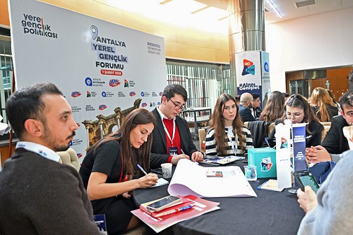 ‘Antalya Yerel Gençlik Forumu’ düzenlendi