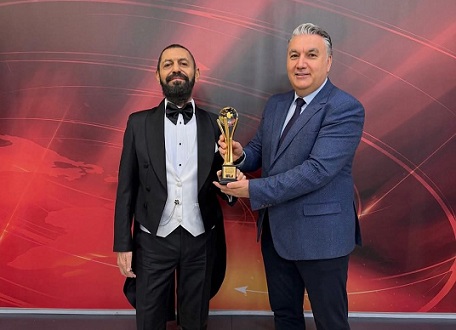 Dünyaca Ünlü Yazar Akif Manaf “Cine1 Barış Ödülü”ne Layık Görüldü