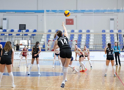 Manavgat’ın sultanları sezonu taraftarlarıyla noktaladı