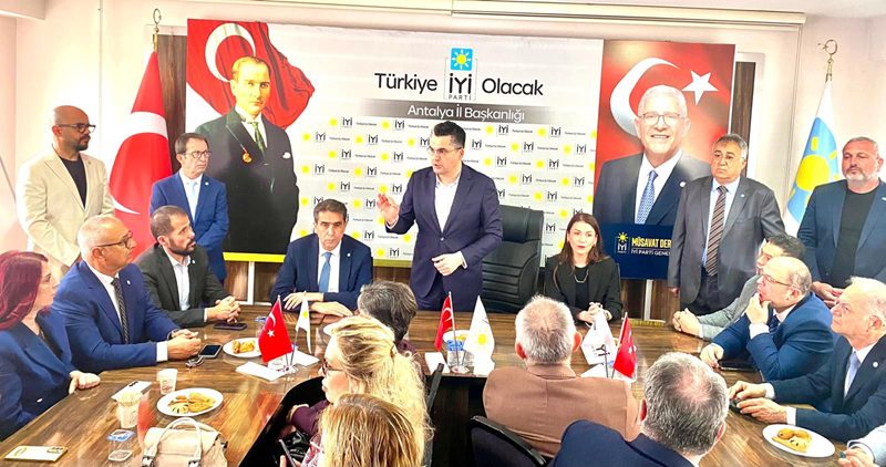 İYİ Parti Genel Başkan Yardımcısı Burak Dalgın Antalya’da Ekonominin Nabzını Tuttu