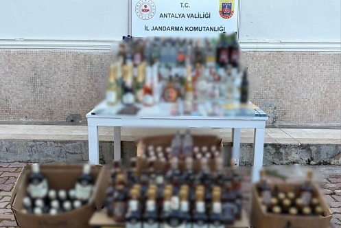 Antalya Kepez’de Kaçak Alkol Operasyonu