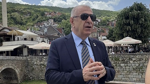 “Kosova’da Ve Makedonya’da Türklerin, Türklüğün Milli Kimliğini Sürdürürken Bu Ülkelerle Arasında Bir Dostluk Köprüsü Olması Gerektiğini Düşünüyorum”
