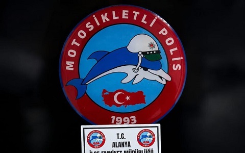 Alanya’da motosikletli operasyon: 4 Kilodan fazla esrar ele geçirildi