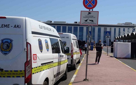 Antalya’da korkunç cinayet: Emekli polis, tanıdığı kadını öldürdü