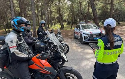 Antalya’da Trafikte Motosikletlere Sıkı Takip