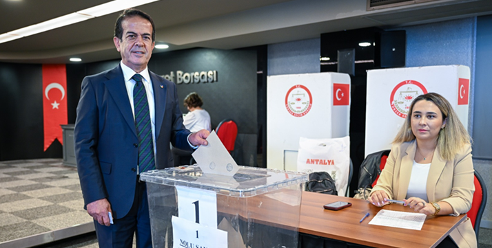Antalya Ticaret Borsası’nda Çandır yeniden güven tazeledi