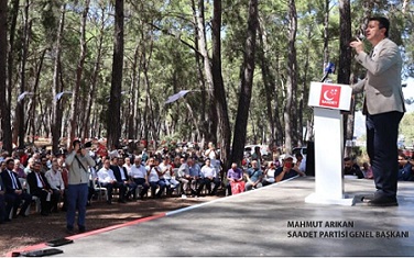 Arıkan’dan Antalya’da Saadet Buluşması